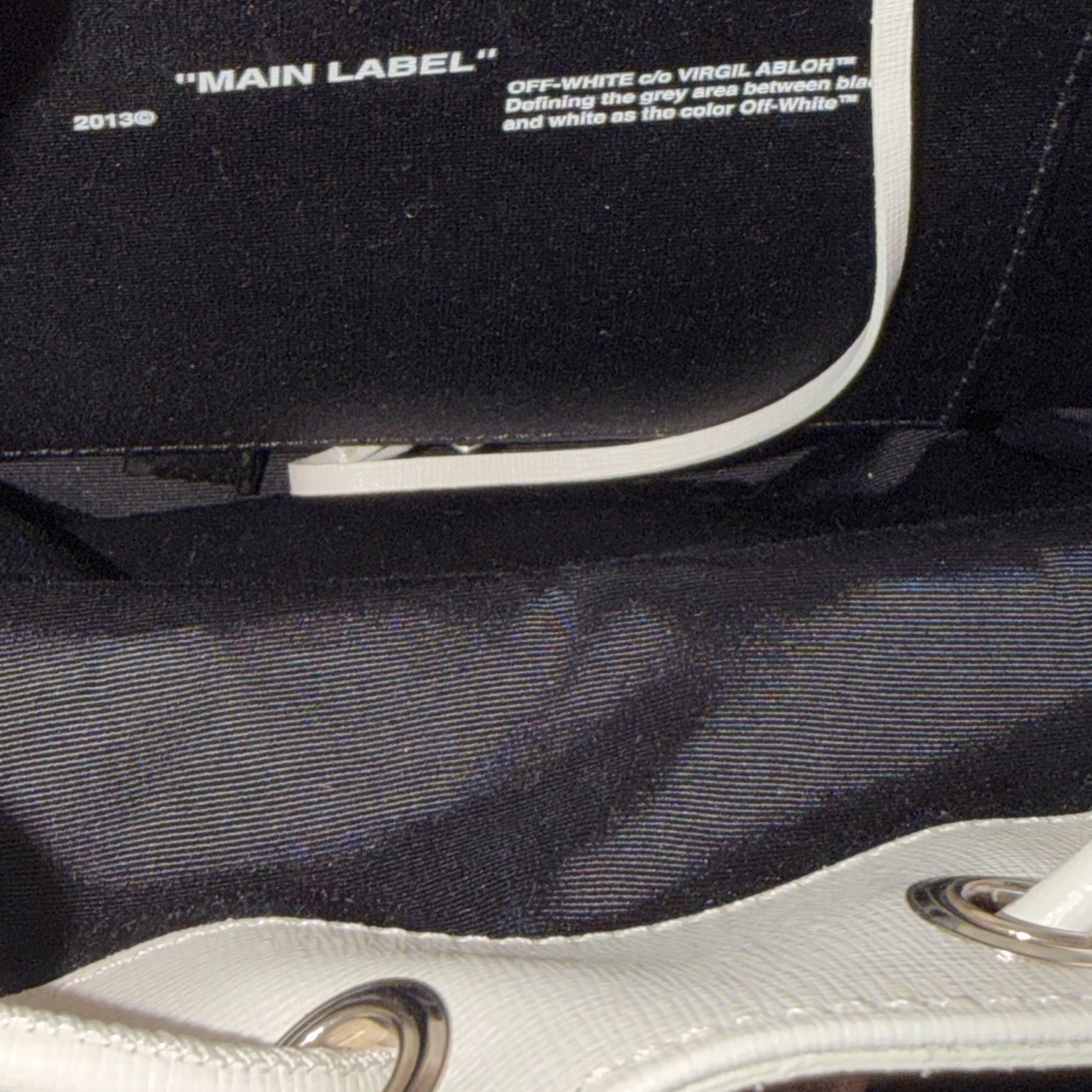 Off-White
Leather Backpack - Picture 5 of 7